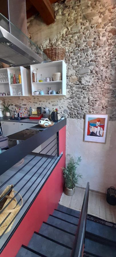 Coquette Maison De Village Nefiach Eksteriør billede
